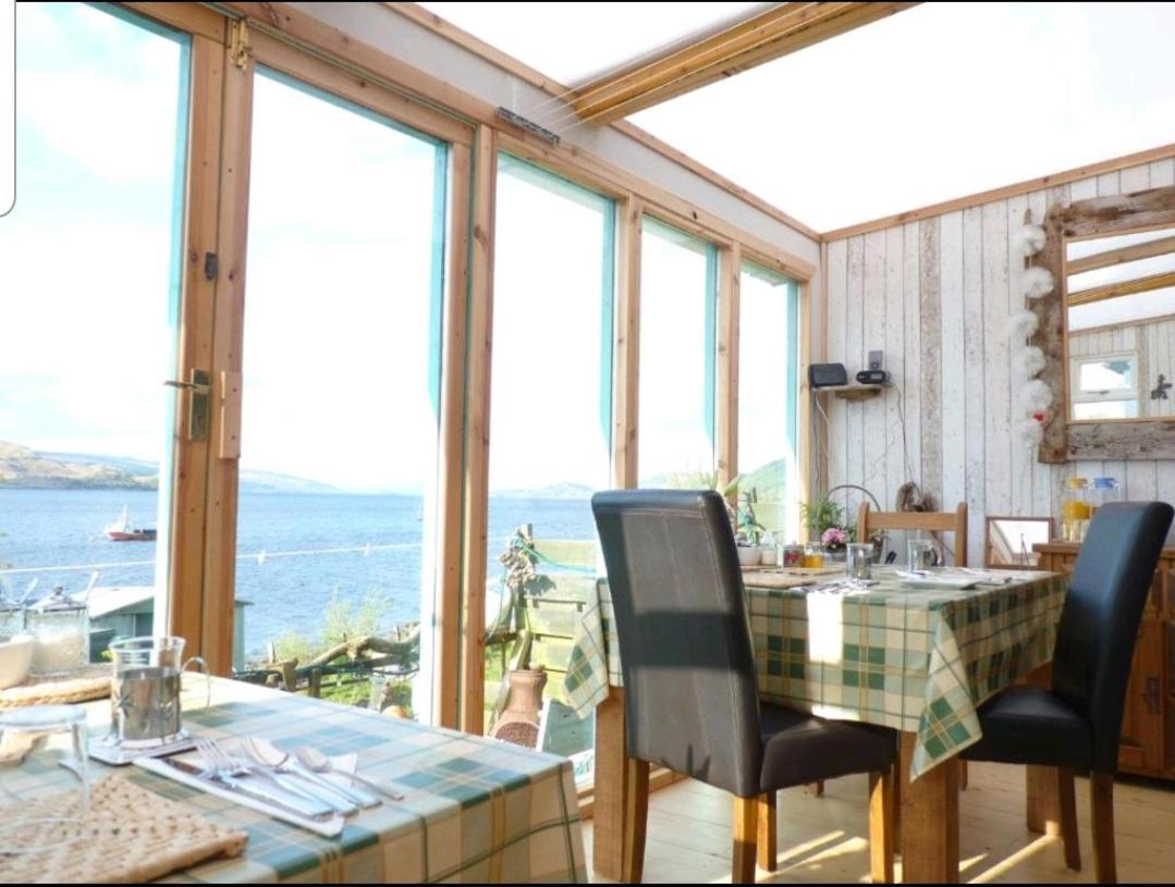 إنفيراري Quirky Lochside Home المظهر الخارجي الصورة